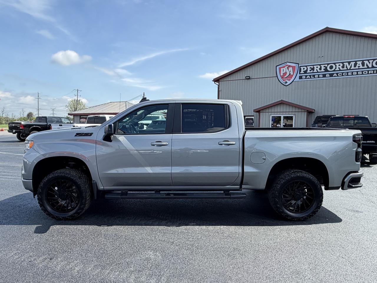2023 Chevrolet Silverado 1500 4WD Crew Cab 147  RST Photo