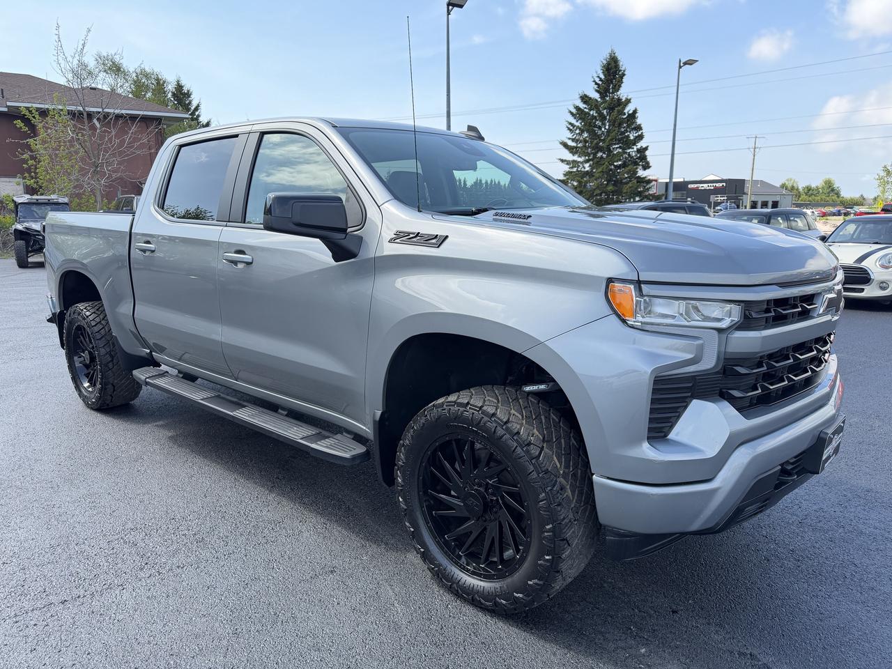 2023 Chevrolet Silverado 1500 4WD Crew Cab 147  RST Photo