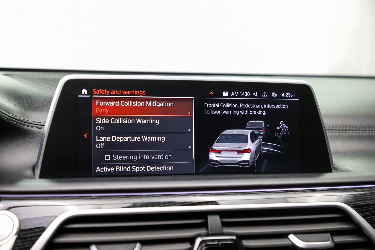 2021 BMW 7 Series 750i xDrive M SPORT NOACDNT PREM.PKG ADVDRVRASSIST Photo