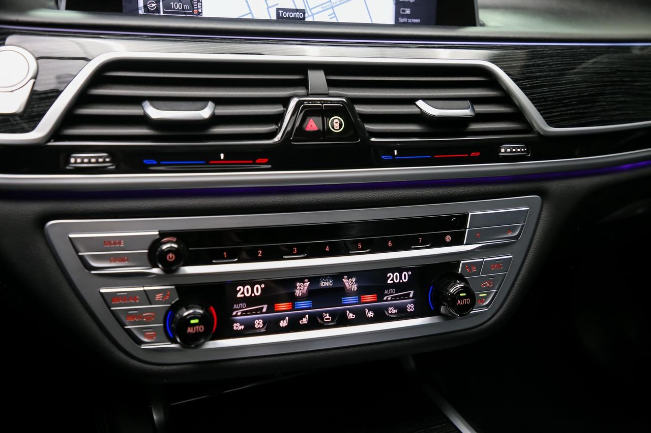 2021 BMW 7 Series 750i xDrive M SPORT NOACDNT PREM.PKG ADVDRVRASSIST Photo
