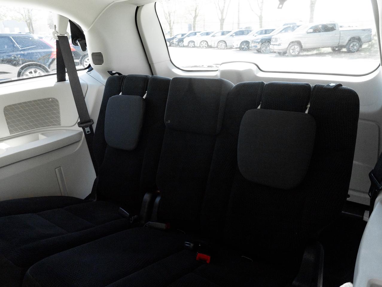2019 Dodge Grand Caravan SXT 2WD   AVAILABLE FOR FINANCING Photo