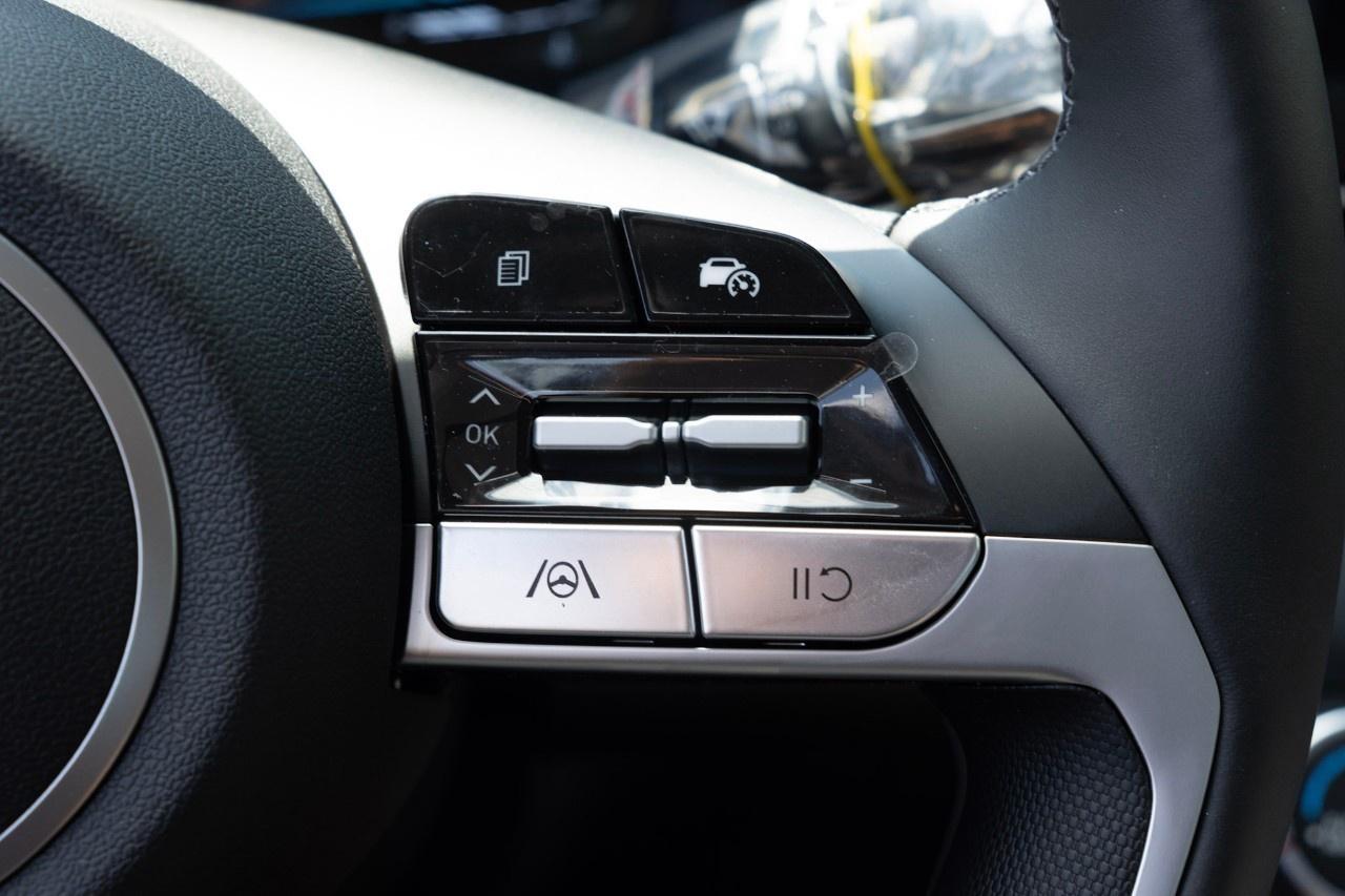 2026 Hyundai Elantra Preferred IVT w/Tech Pkg Photo