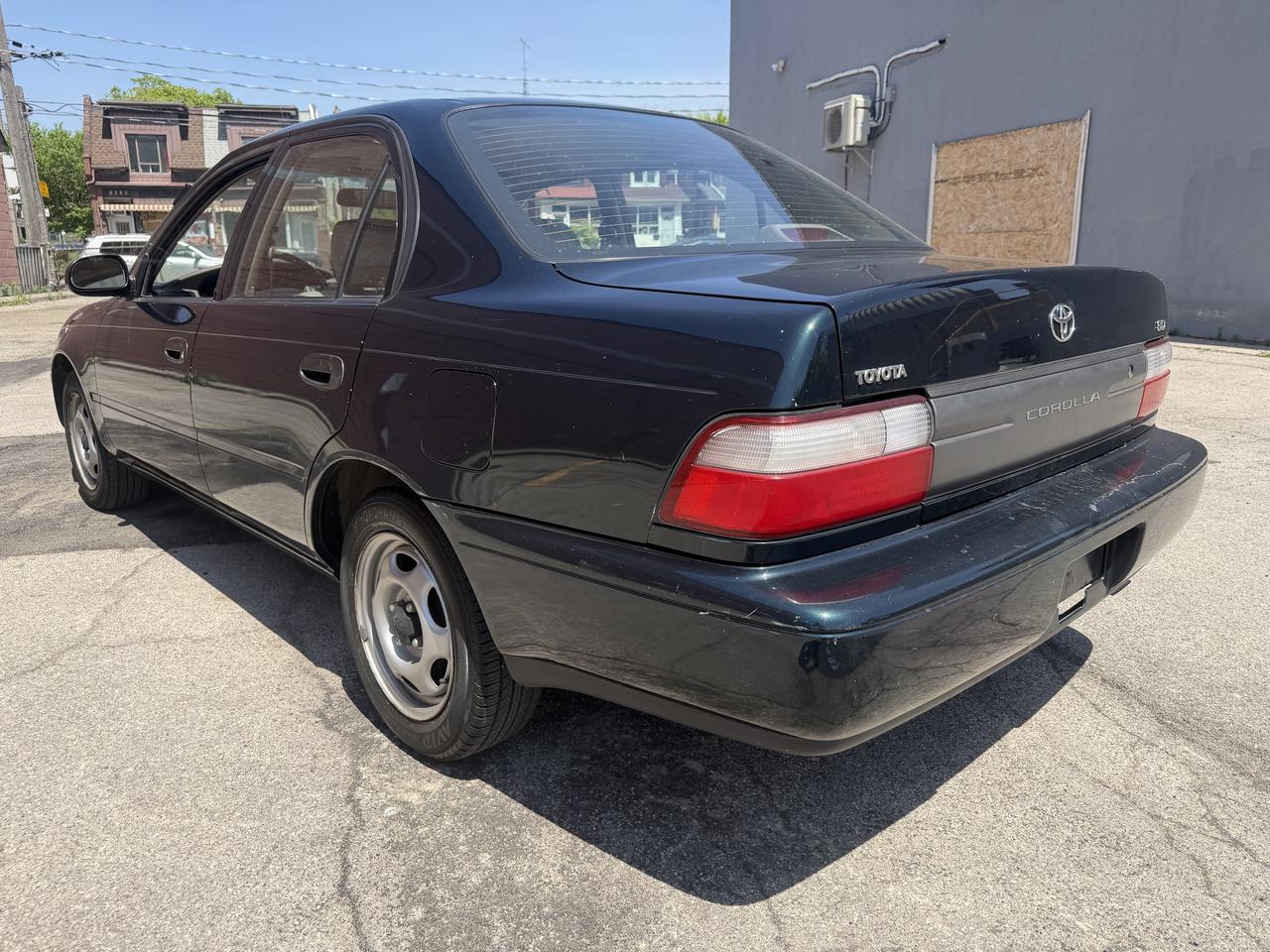 1997 Toyota Corolla 4dr Sdn SD Auto Photo2