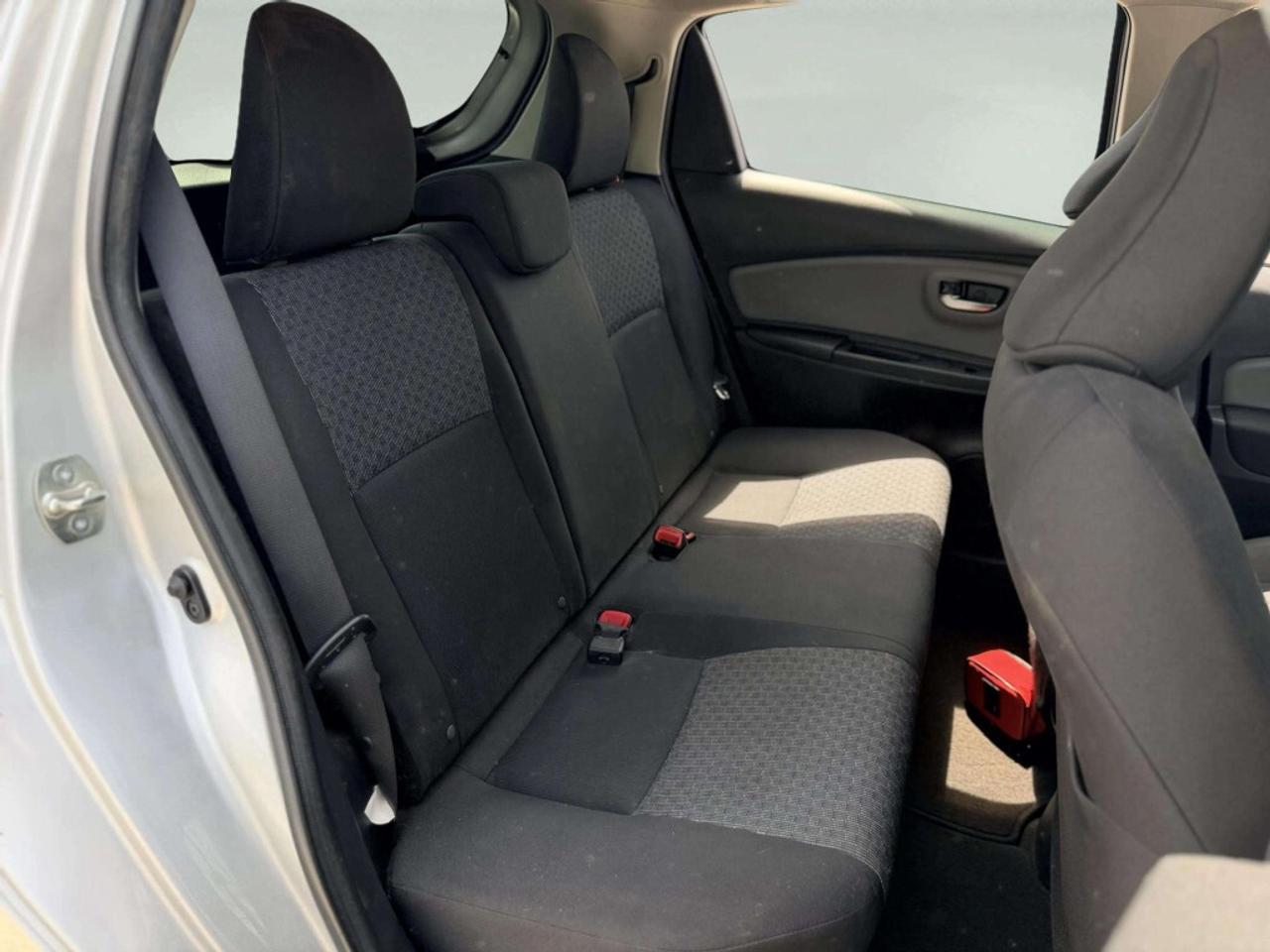 2016 Toyota Yaris LE Photo