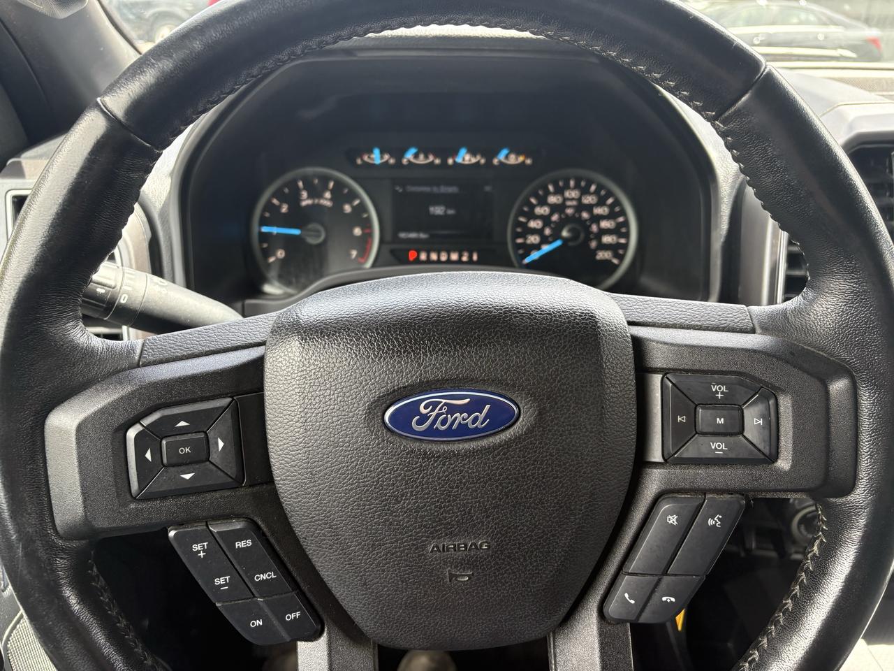 2017 Ford F-150 XLT  5.0L Photo