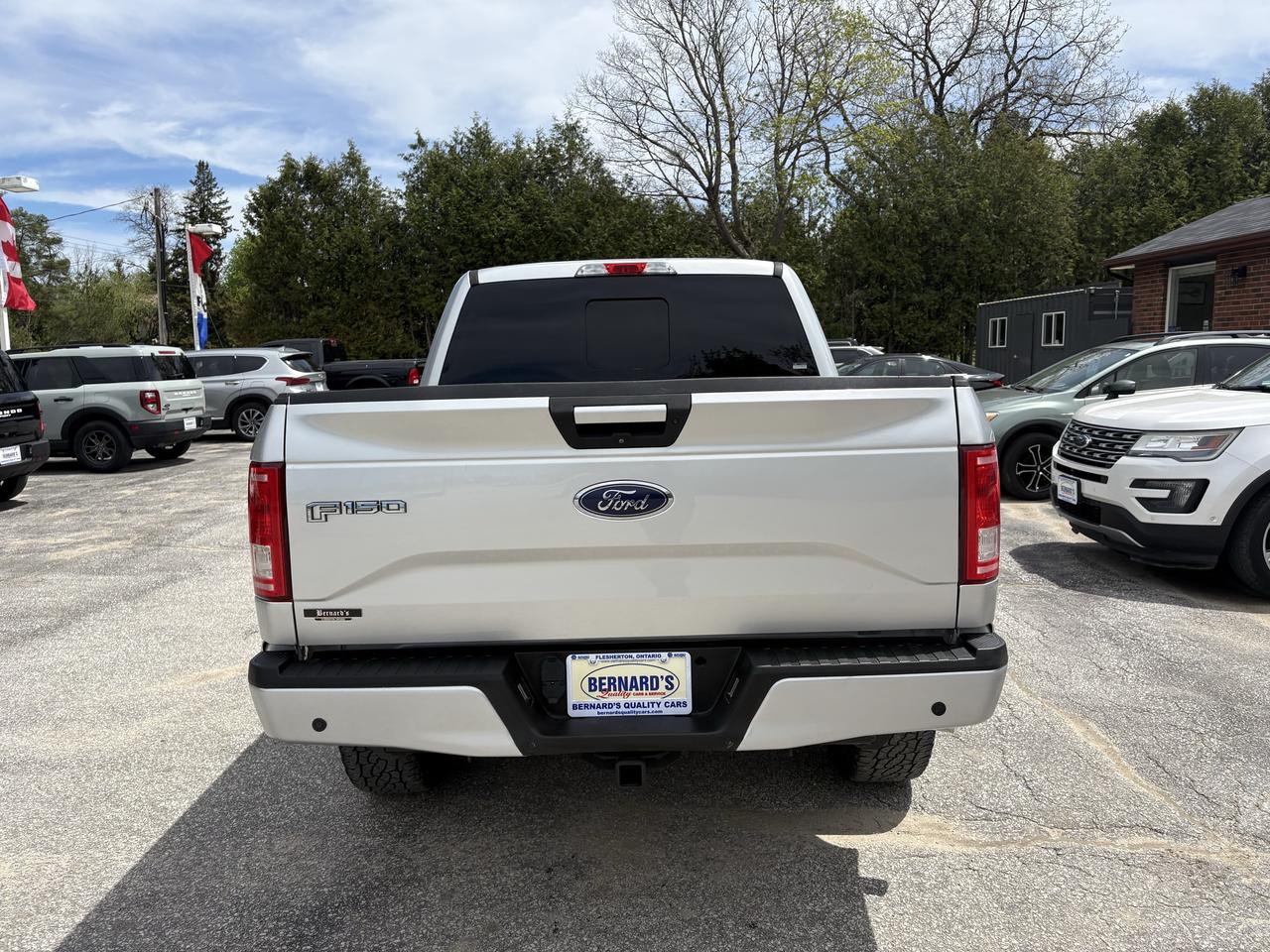 2017 Ford F-150 XLT  5.0L Photo