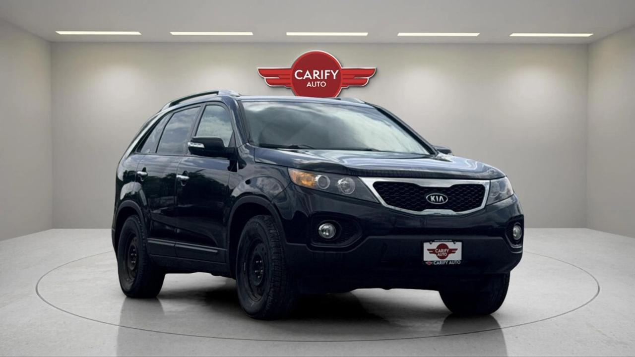 2013 Kia Sorento LX Photo2