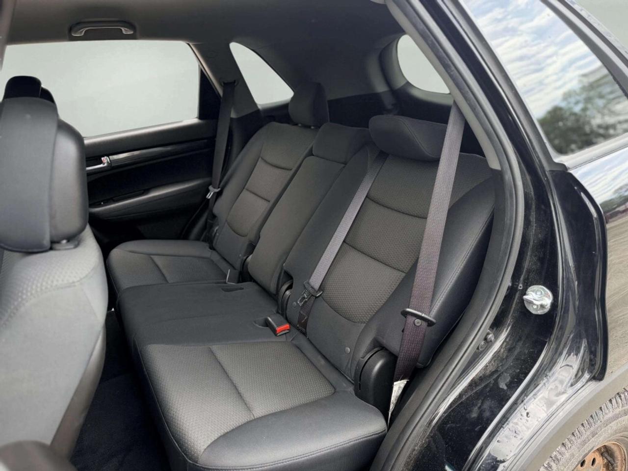 2013 Kia Sorento LX Photo