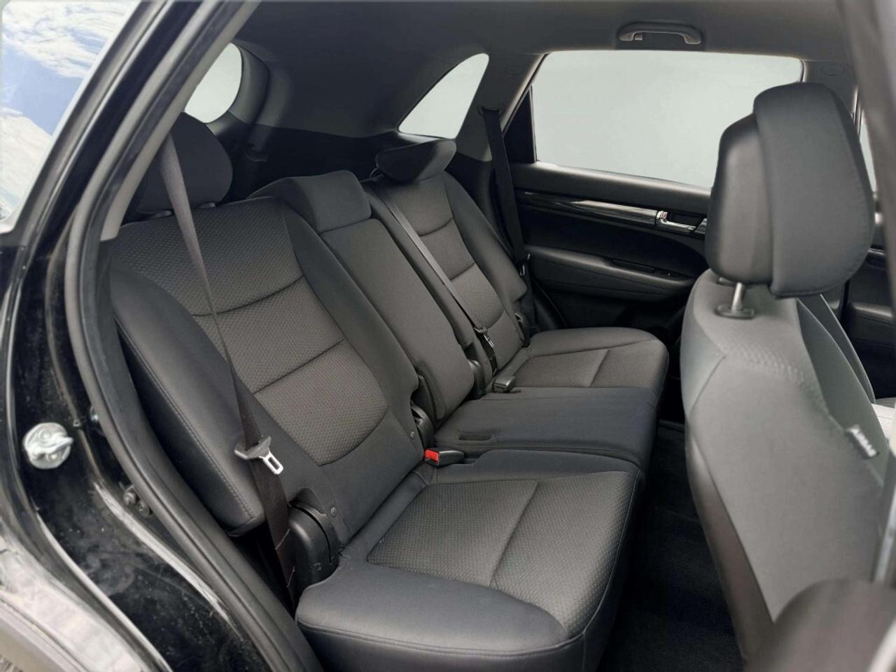 2013 Kia Sorento LX Photo