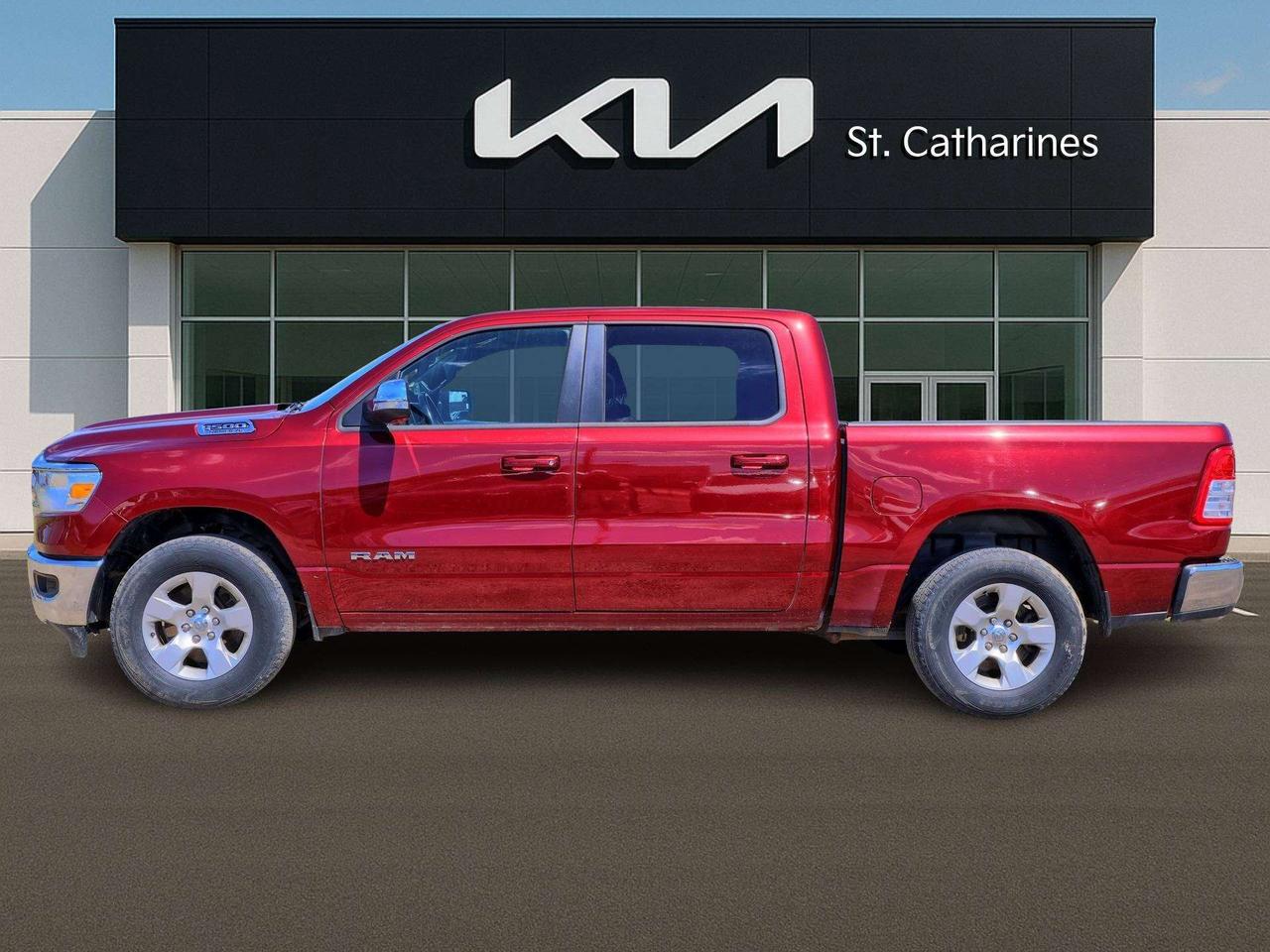 2022 RAM 1500 Big Horn 4x4 Crew Cab 5'7  Box Photo