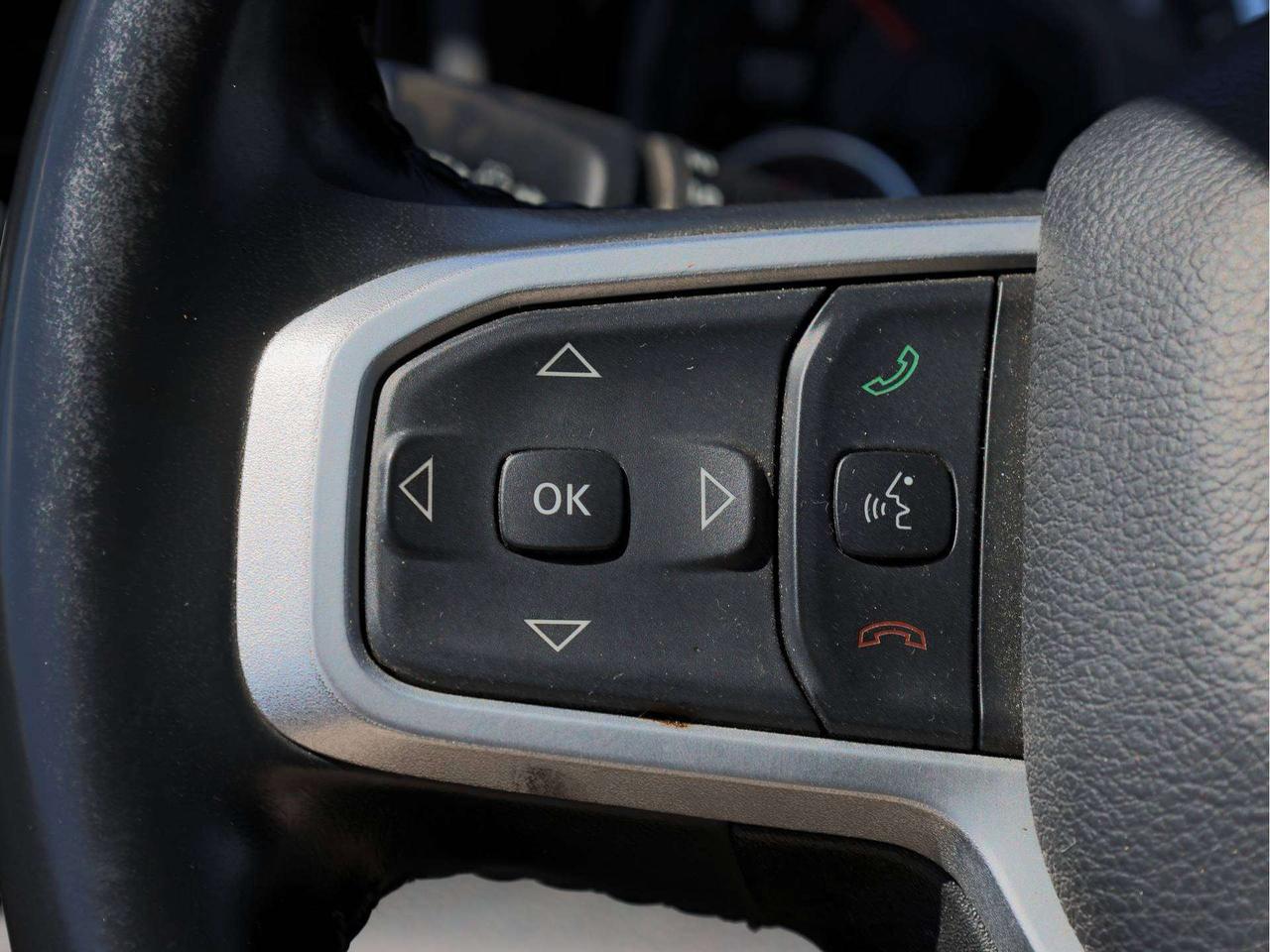 2022 RAM 1500 Big Horn 4x4 Crew Cab 5'7  Box Photo