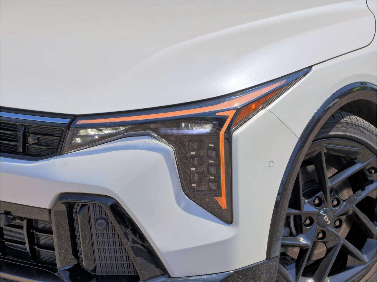 2025 Kia K4 GT-Line Turbo Limited FWD Photo