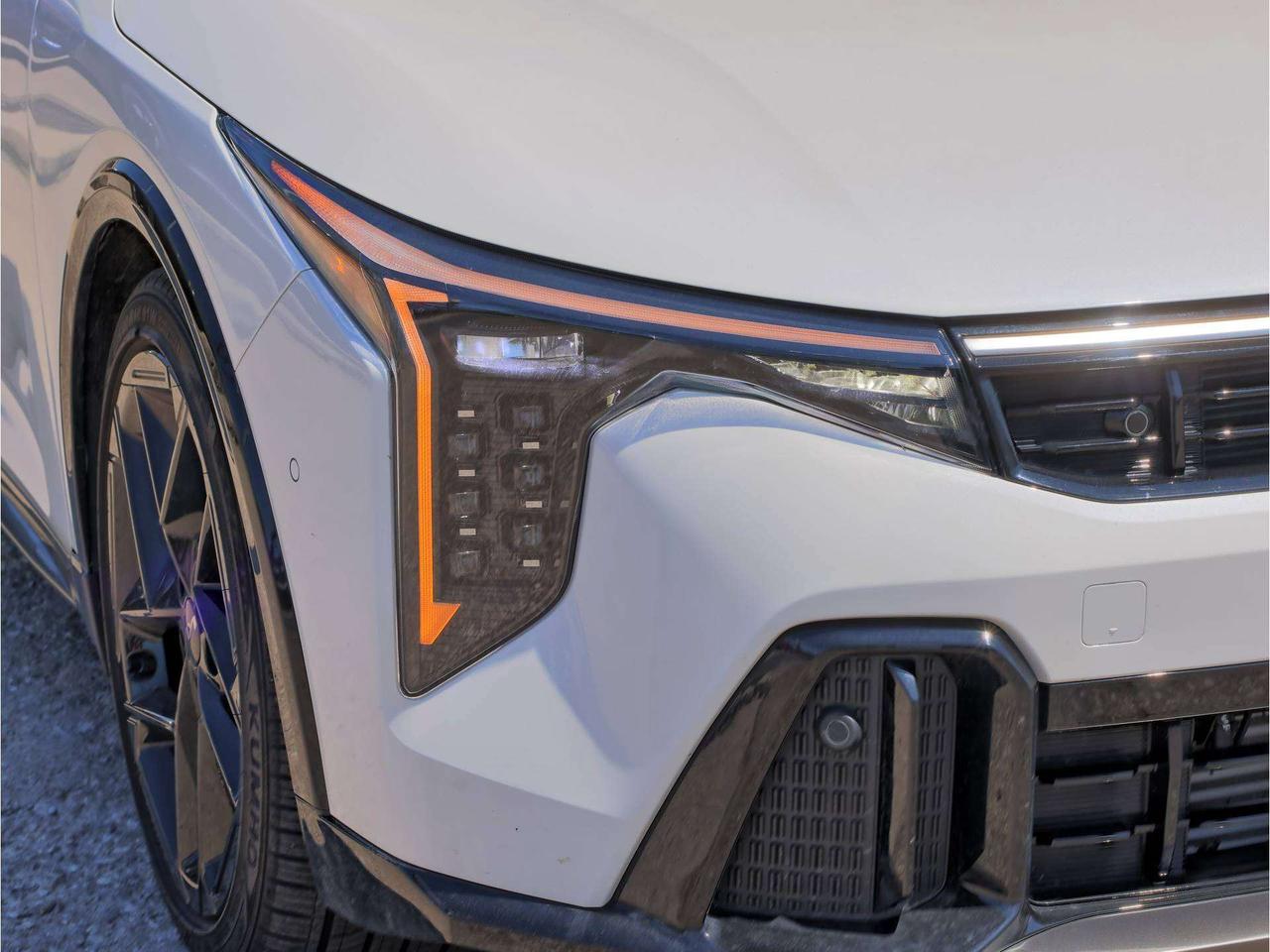 2025 Kia K4 GT-Line Turbo Limited FWD Photo