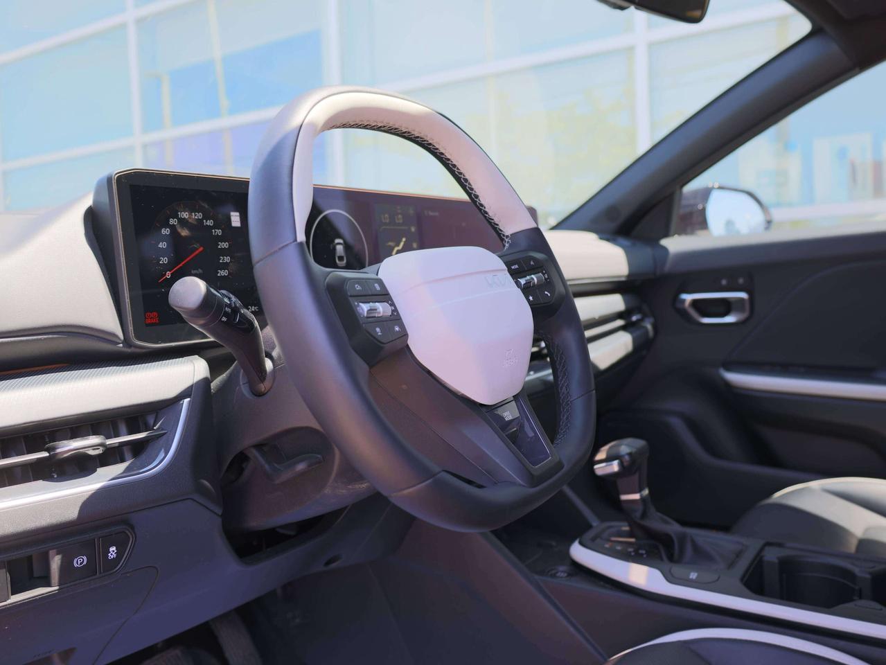 2025 Kia K4 GT-Line Turbo Limited FWD Photo
