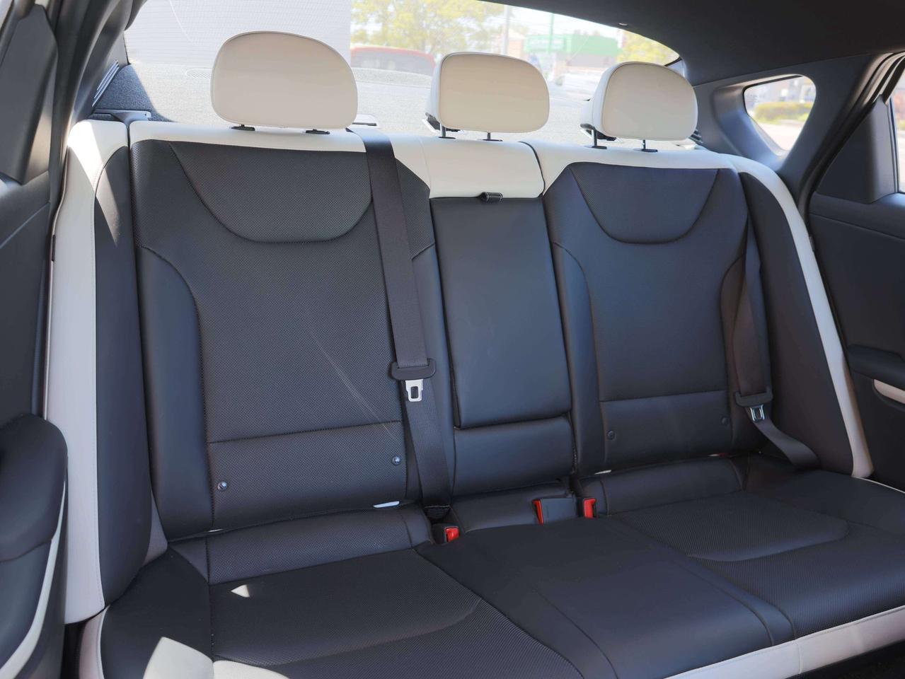 2025 Kia K4 GT-Line Turbo Limited FWD Photo