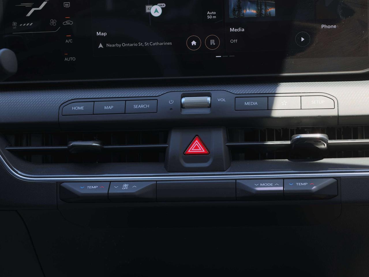 2025 Kia K4 GT-Line Turbo Limited FWD Photo