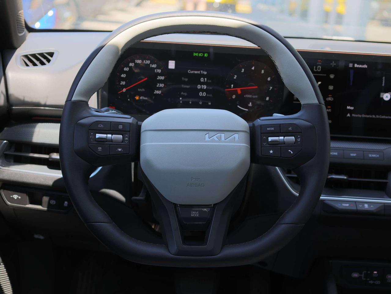 2025 Kia K4 GT-Line Turbo Limited FWD Photo