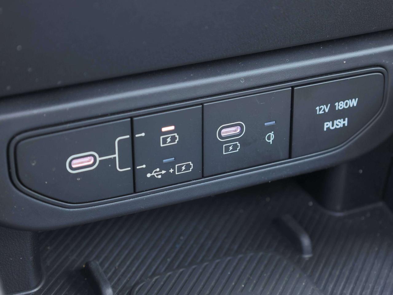 2025 Kia K4 GT-Line Turbo Limited FWD Photo