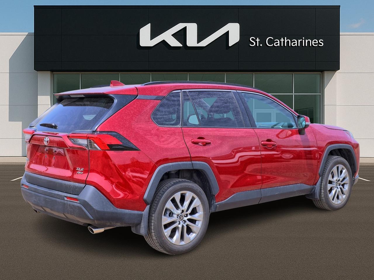 2024 Toyota RAV4 XLE Premium AWD Photo