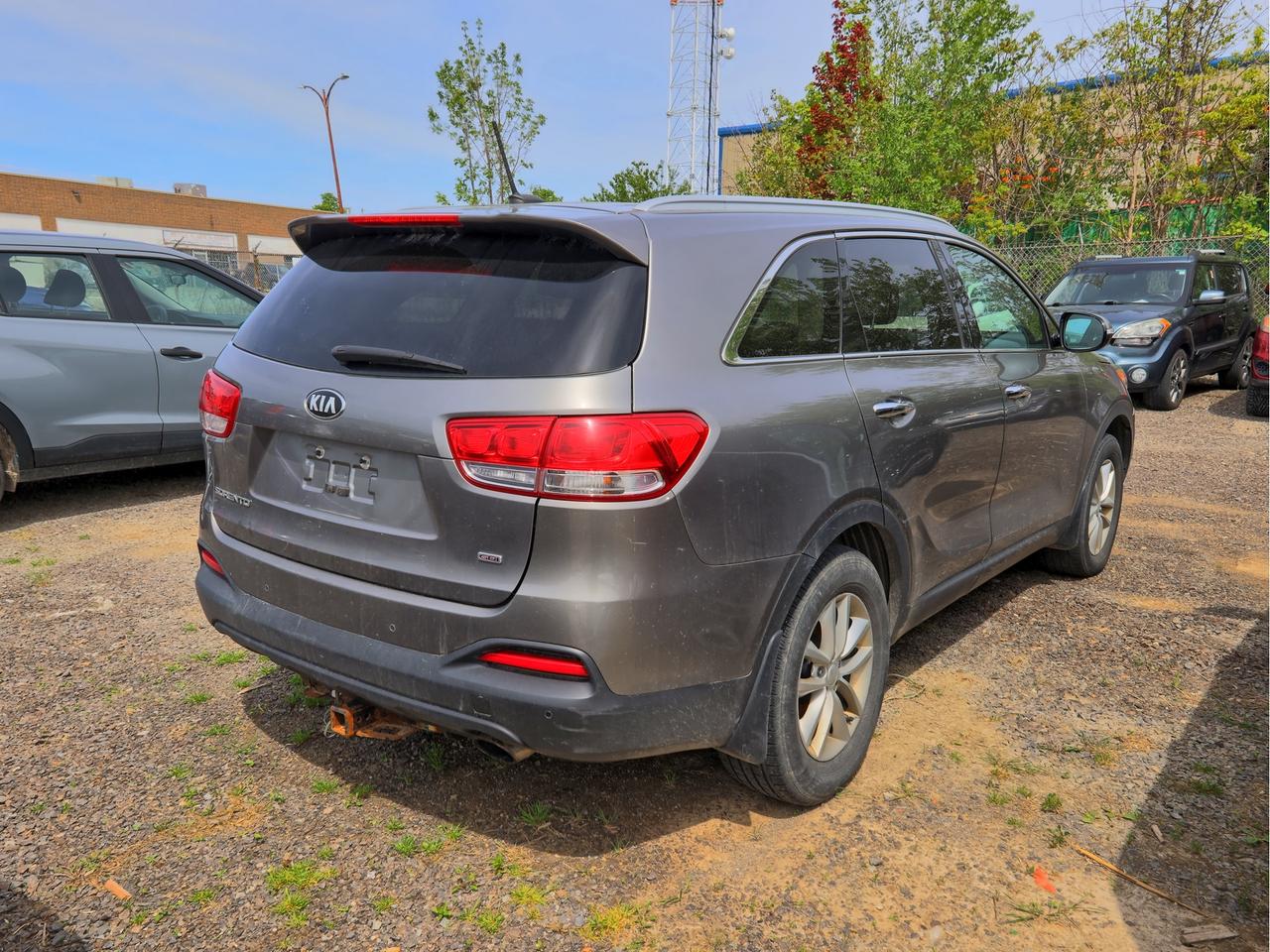 2017 Kia Sorento LX AS TRADED Photo