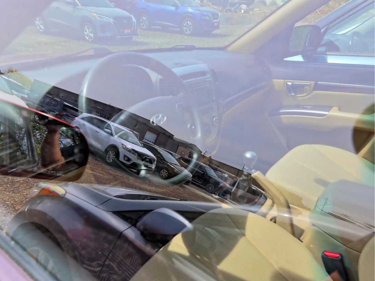 2010 Hyundai Santa Fe Man GL //  AS TRADED Photo