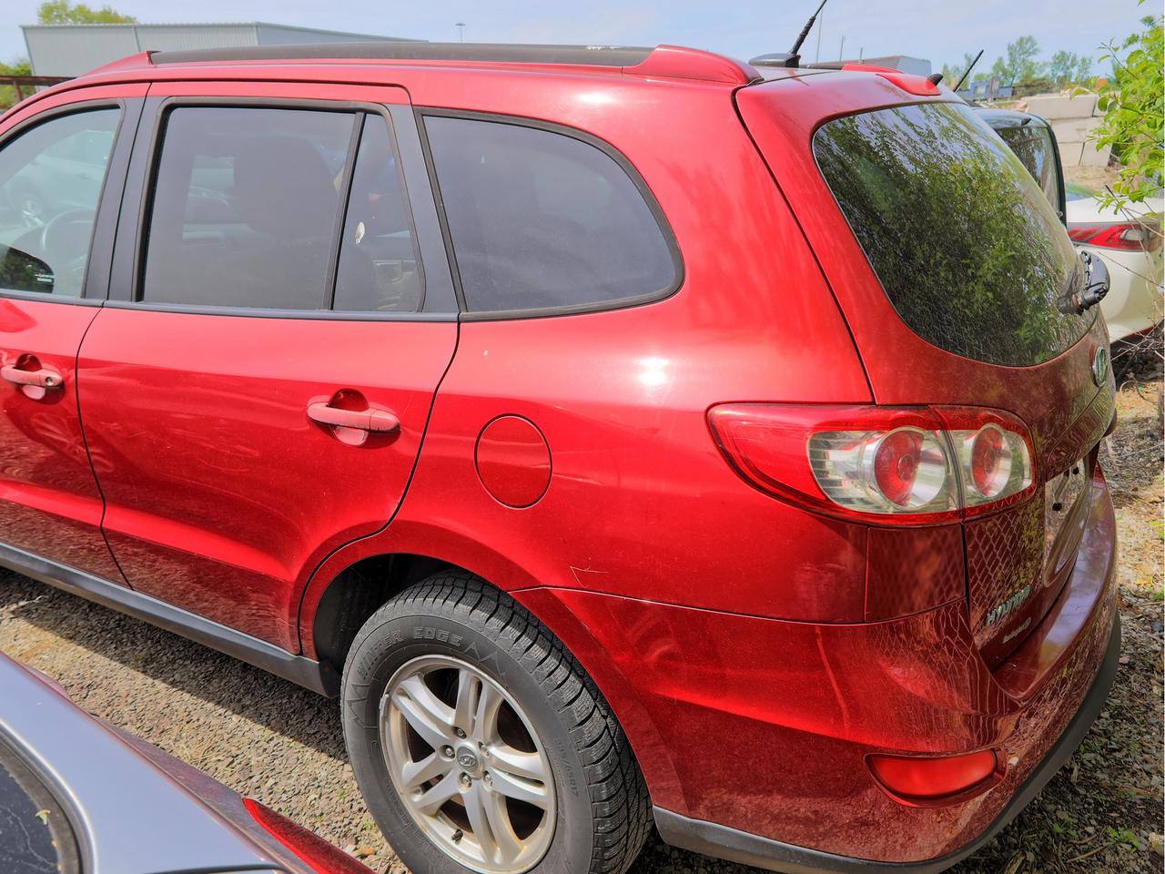 2010 Hyundai Santa Fe Man GL //  AS TRADED Photo3
