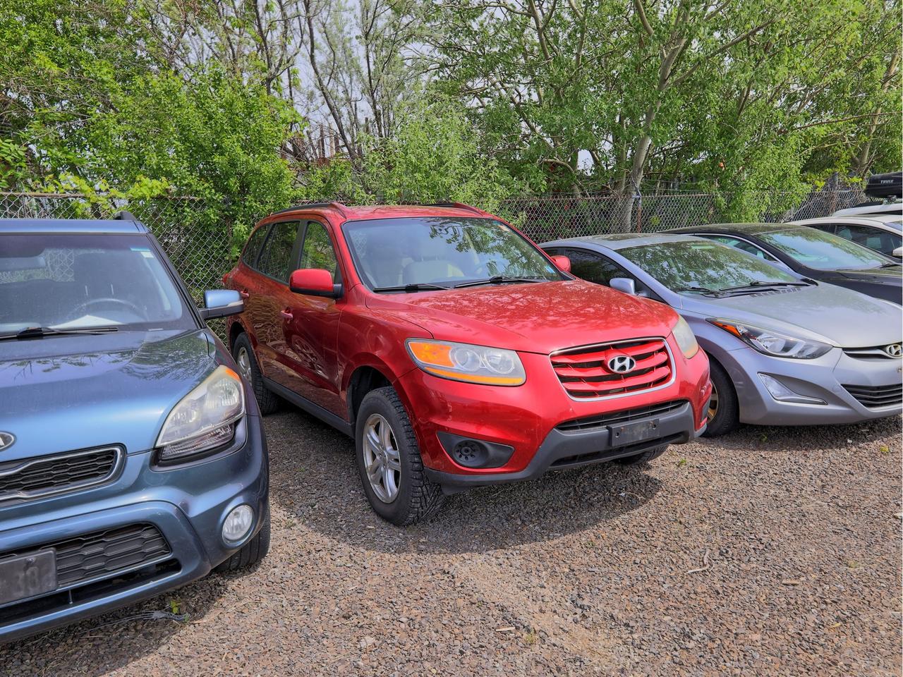 2010 Hyundai Santa Fe Man GL //  AS TRADED Photo2