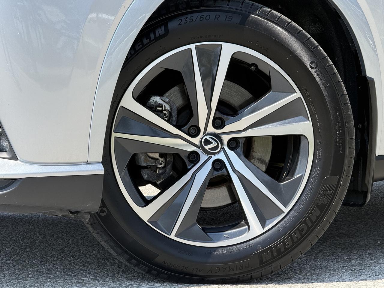 2024 Lexus RX RX350 l Auto l AWD l Lexus Warranty l 2.5L l 4Cyl Photo3