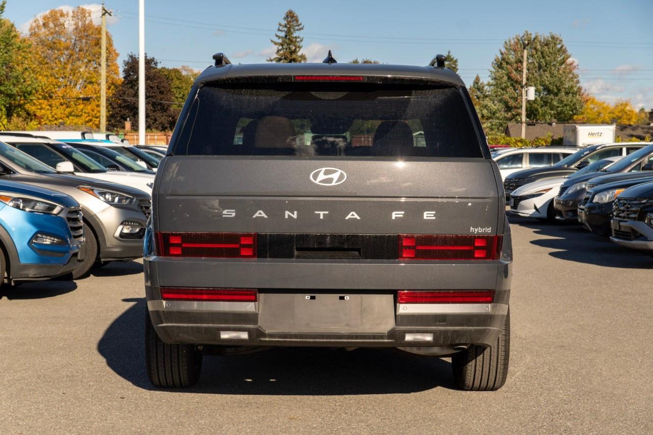 2026 Hyundai Santa Fe Hybrid Luxury AWD Photo