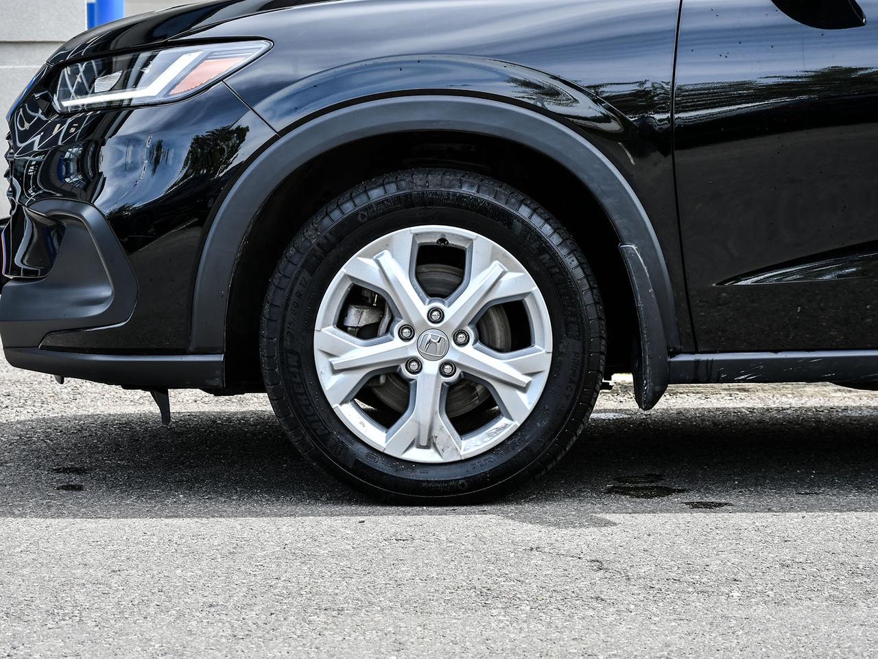 2023 Honda HR-V LX   AWD   CLEAN CARFAX   2SETS RIMS/TIRE   LOW KM Photo