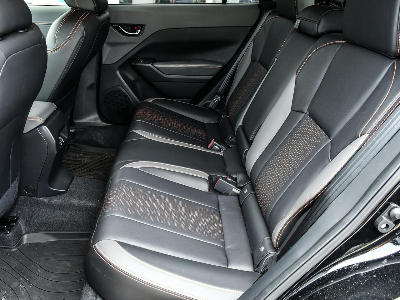 2025 Subaru Crosstrek LIMITED   LEATHER   LOW KM   1OWNER   CLEAN CARFAX Photo