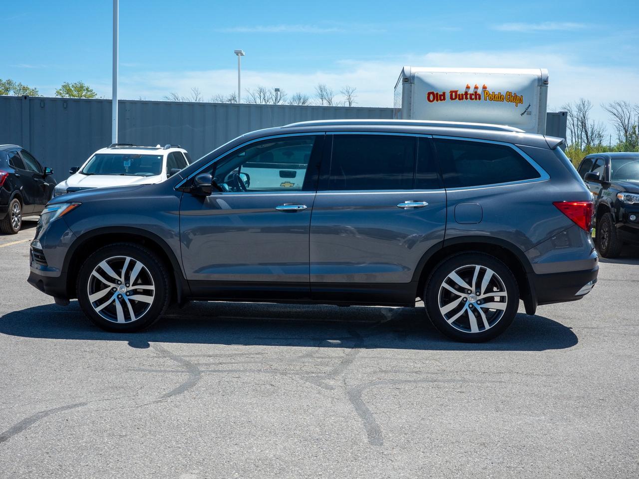 2016 Honda Pilot Touring - Seat Memory   Dual Moonroof Photo