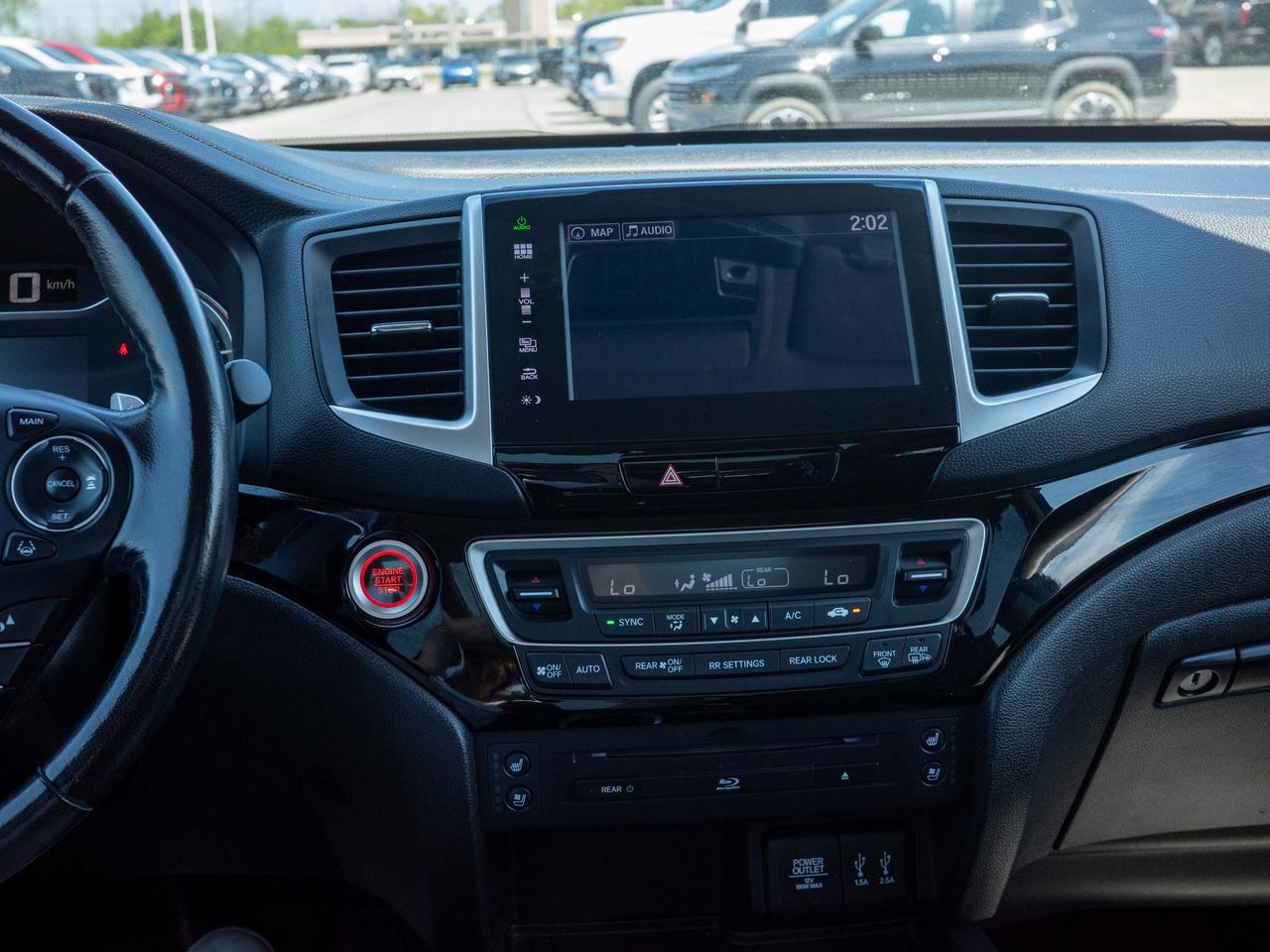 2016 Honda Pilot Touring - Seat Memory   Dual Moonroof Photo