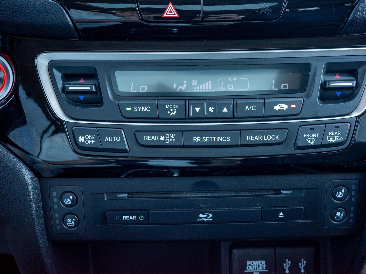2016 Honda Pilot Touring - Seat Memory   Dual Moonroof Photo