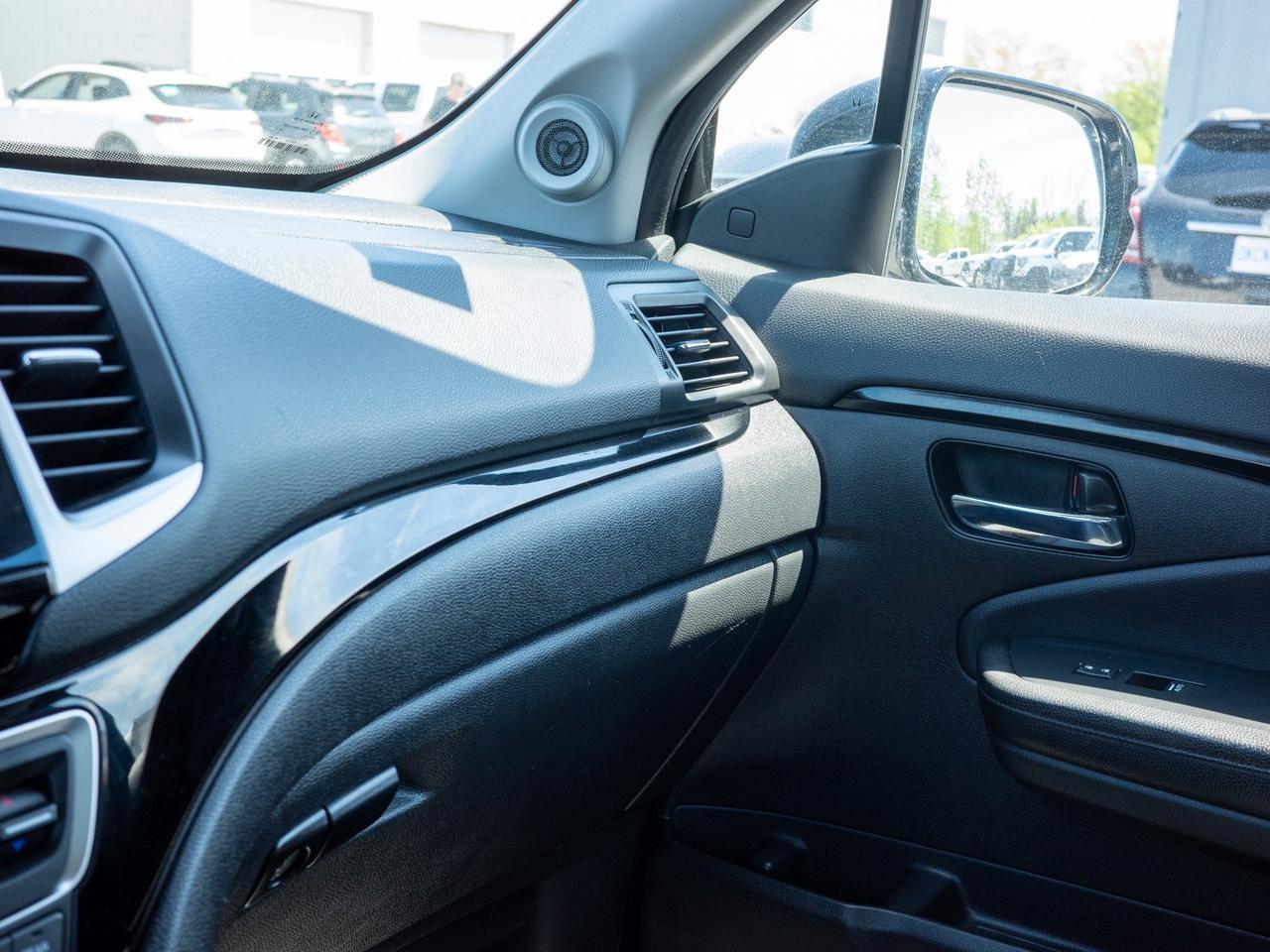 2016 Honda Pilot Touring - Seat Memory   Dual Moonroof Photo