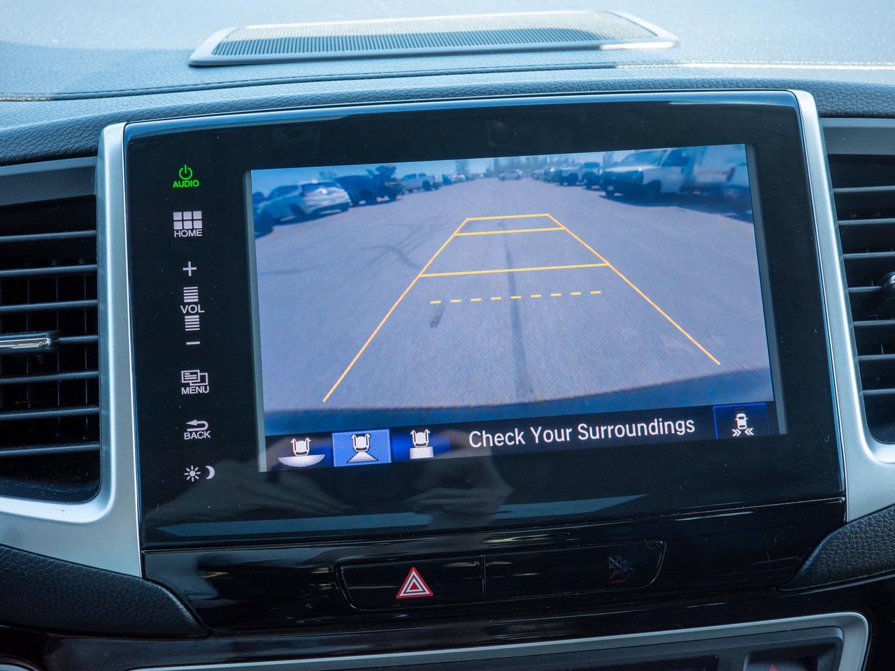 2016 Honda Pilot Touring - Seat Memory   Dual Moonroof Photo