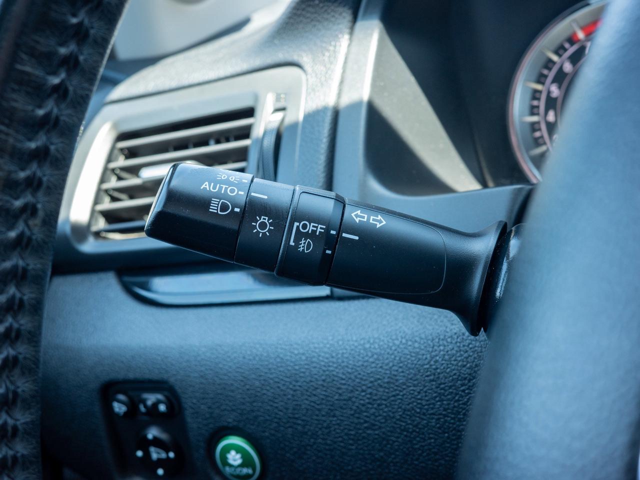 2016 Honda Pilot Touring - Seat Memory   Dual Moonroof Photo