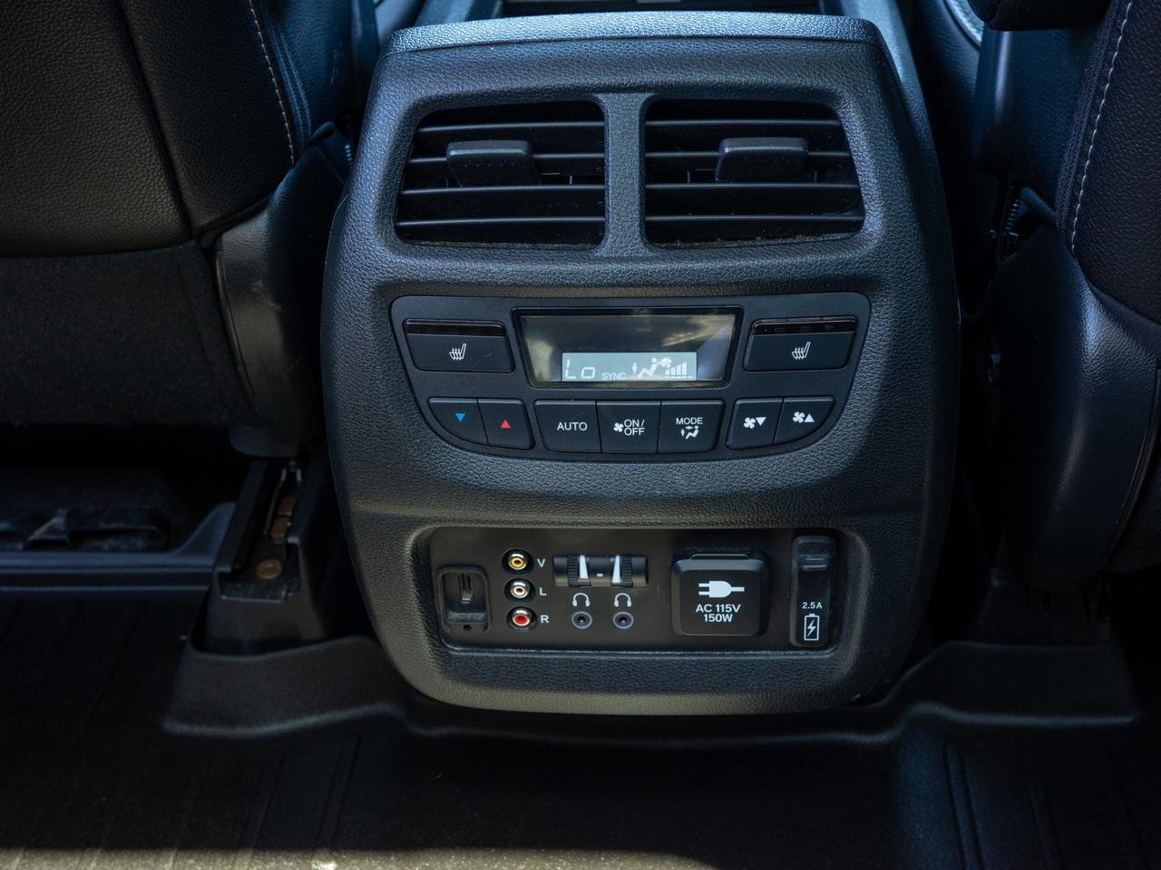 2016 Honda Pilot Touring - Seat Memory   Dual Moonroof Photo