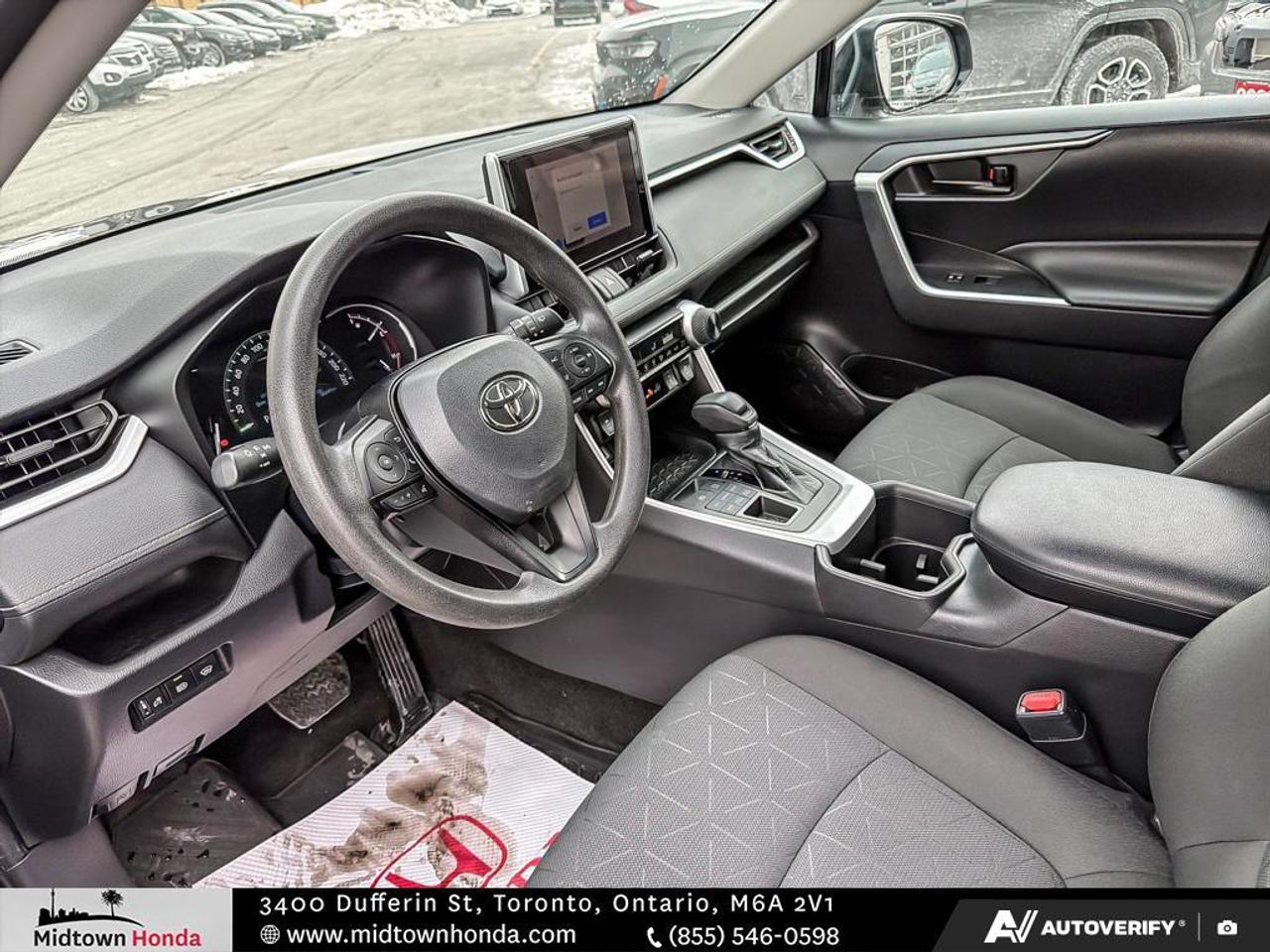 2023 Toyota RAV4 CLEAN CARFAX   AWD   TOYOTA SAFETY Photo