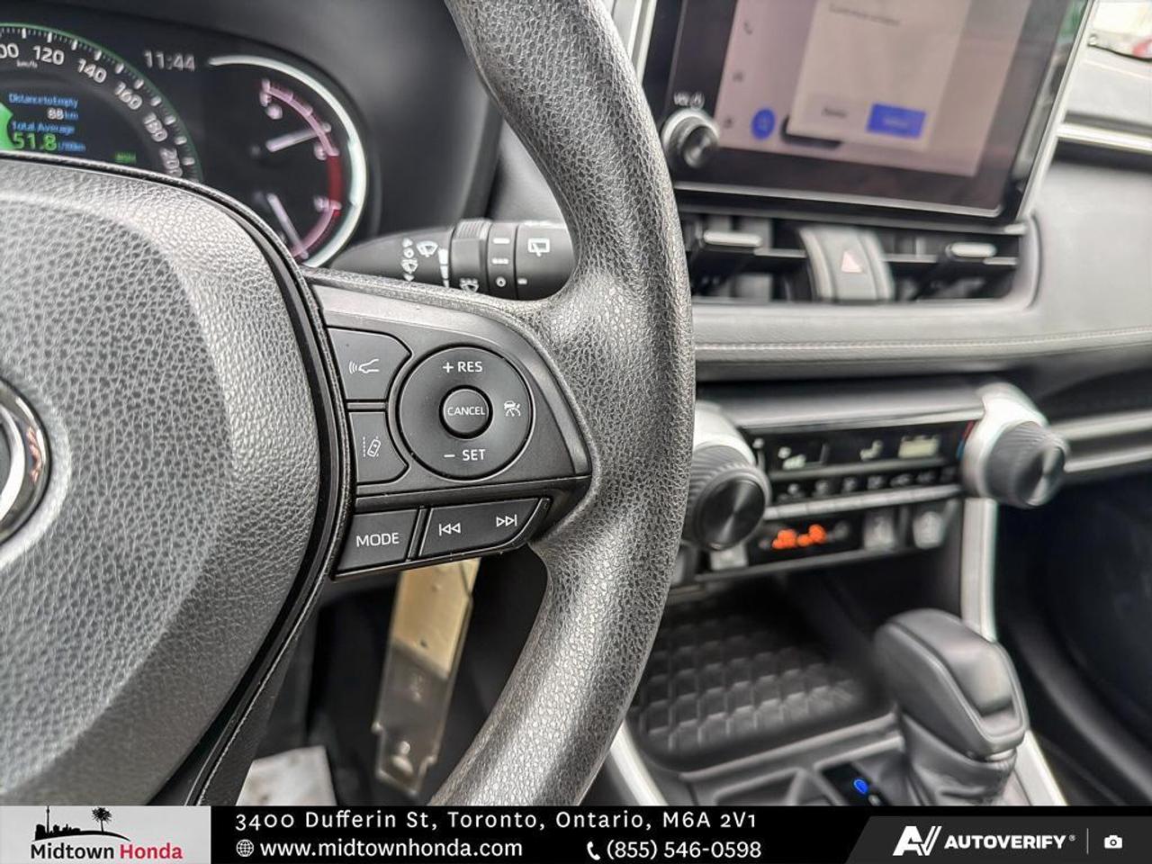 2023 Toyota RAV4 CLEAN CARFAX   AWD   TOYOTA SAFETY Photo