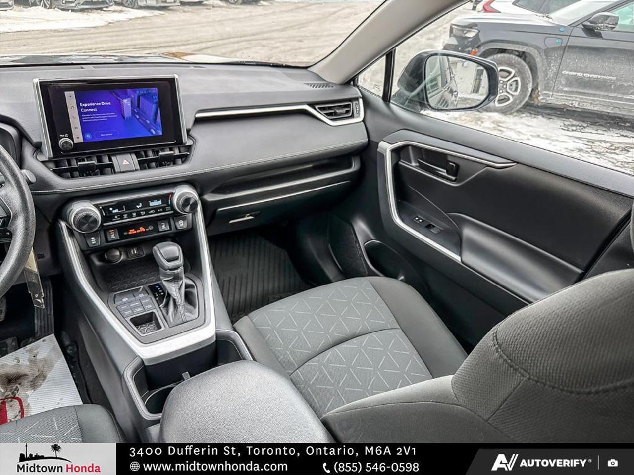 2023 Toyota RAV4 CLEAN CARFAX   AWD   TOYOTA SAFETY Photo
