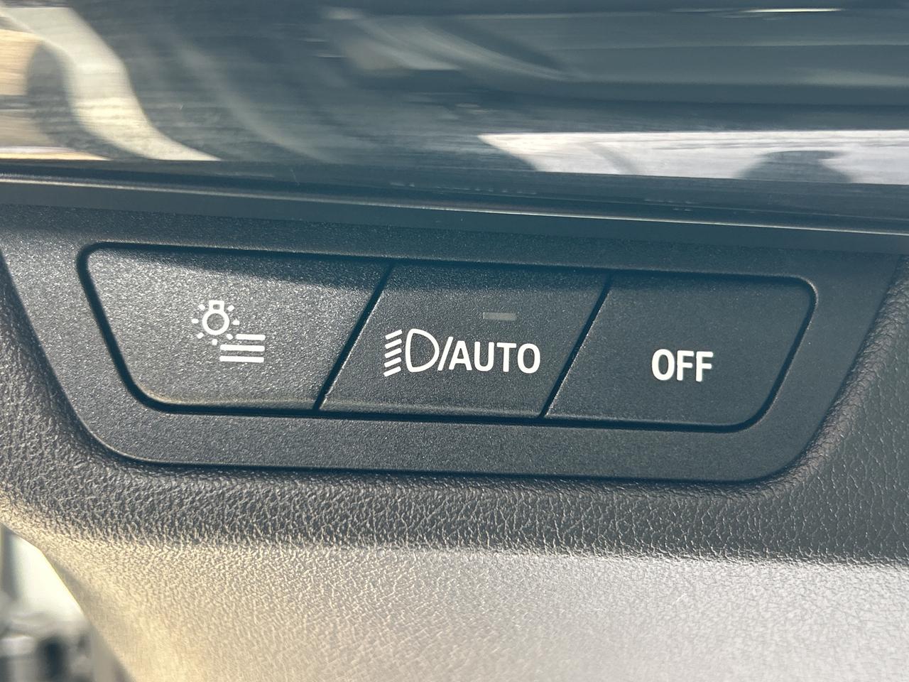 2025 BMW X2 PANOROOF,CARPLAY,ANDROID AUTO, REMOTE STARTER Photo