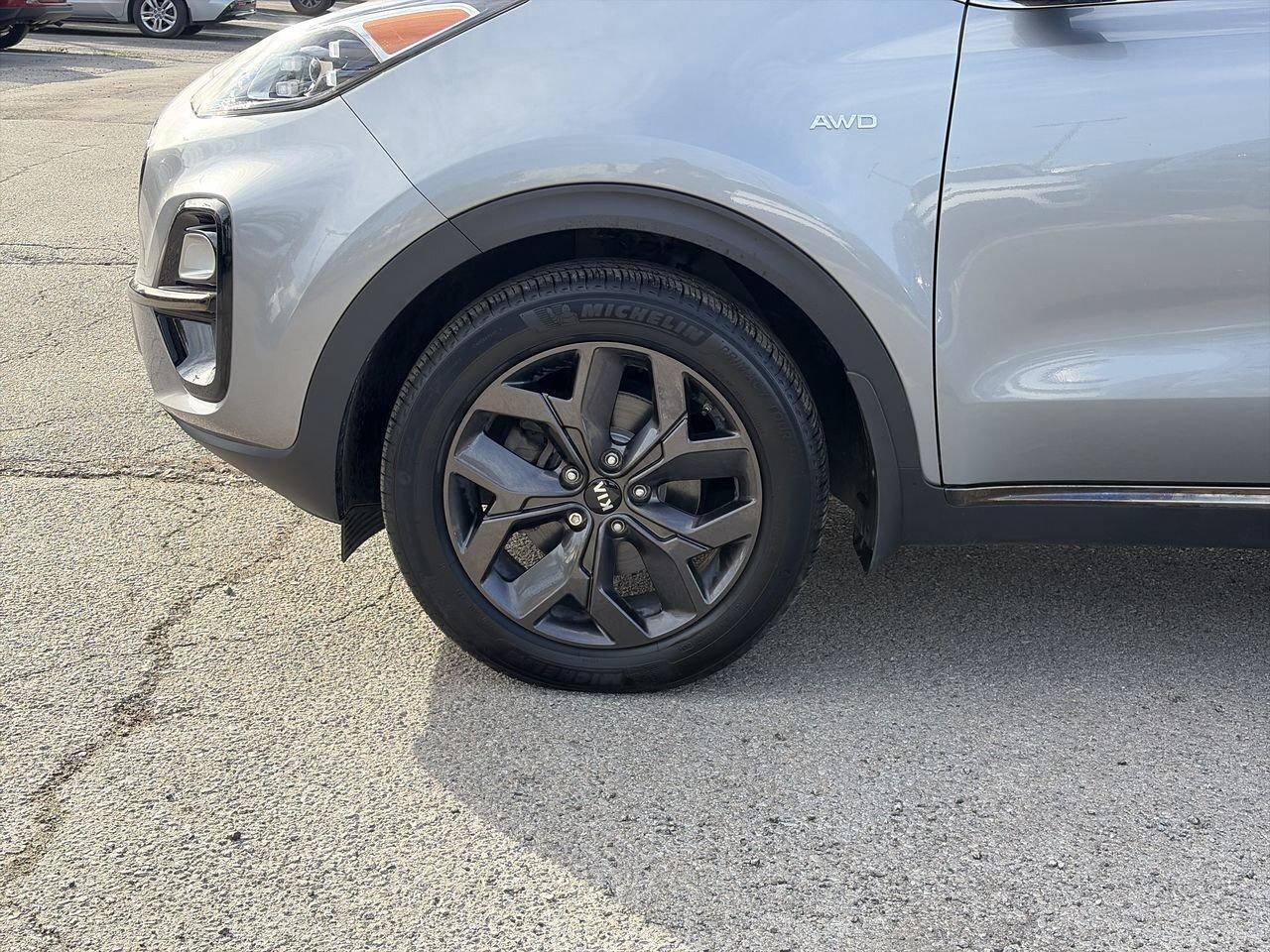 2022 Kia Sportage EX Premium S Leather   Moonroof   Parking Sensors Photo