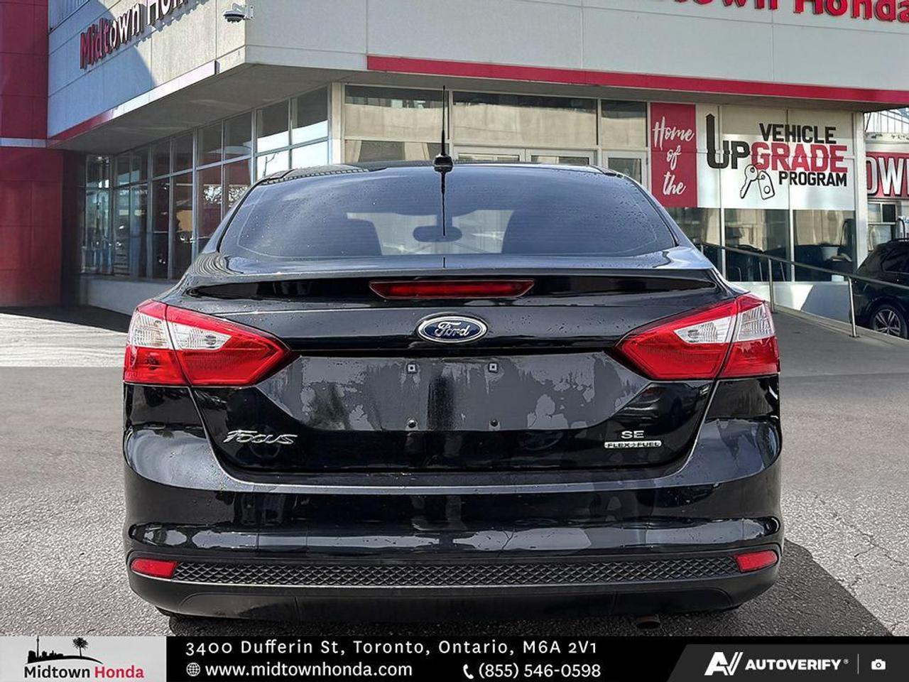 2014 Ford Focus 4DR SDN SE Photo