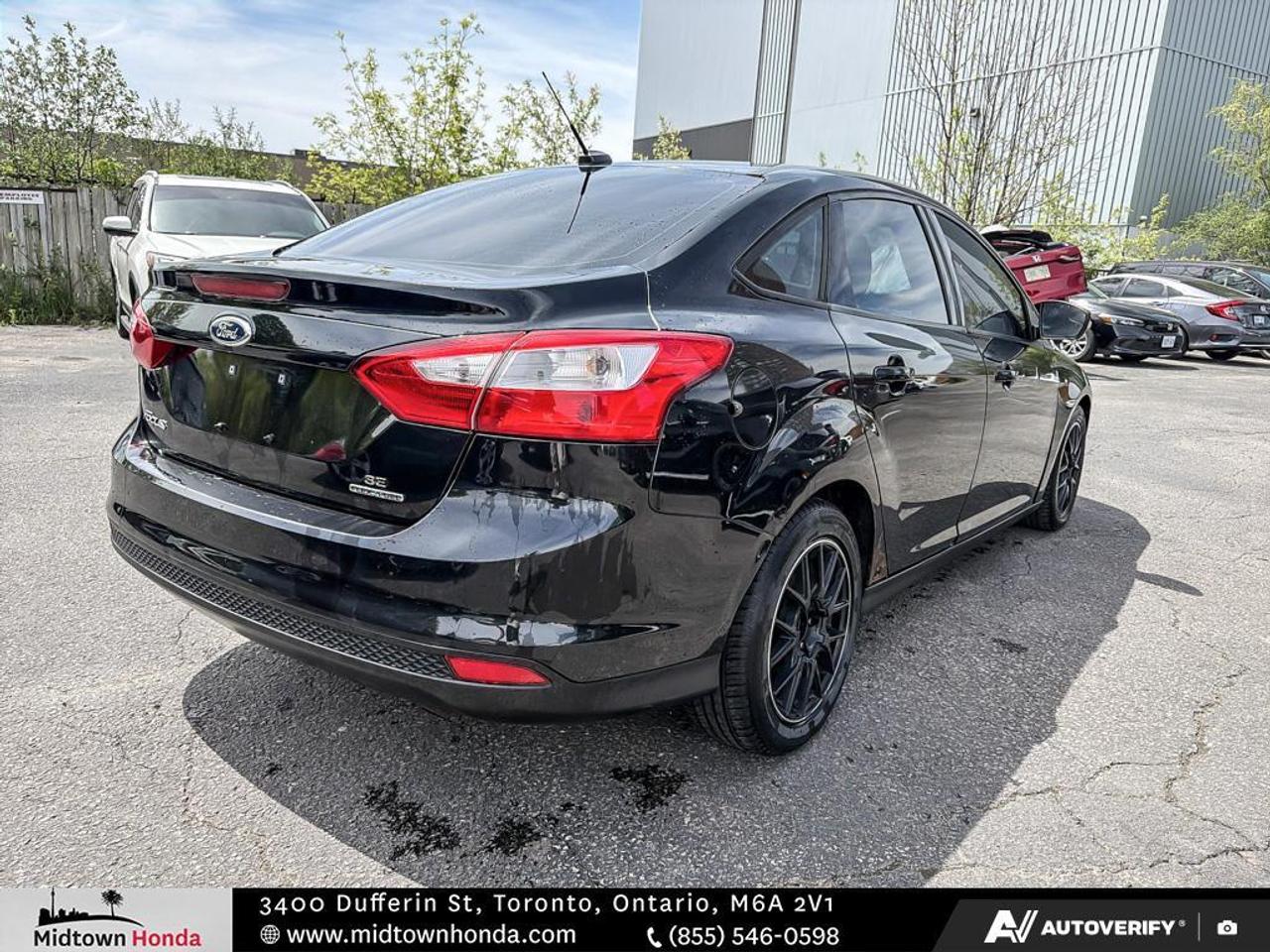 2014 Ford Focus 4DR SDN SE Photo