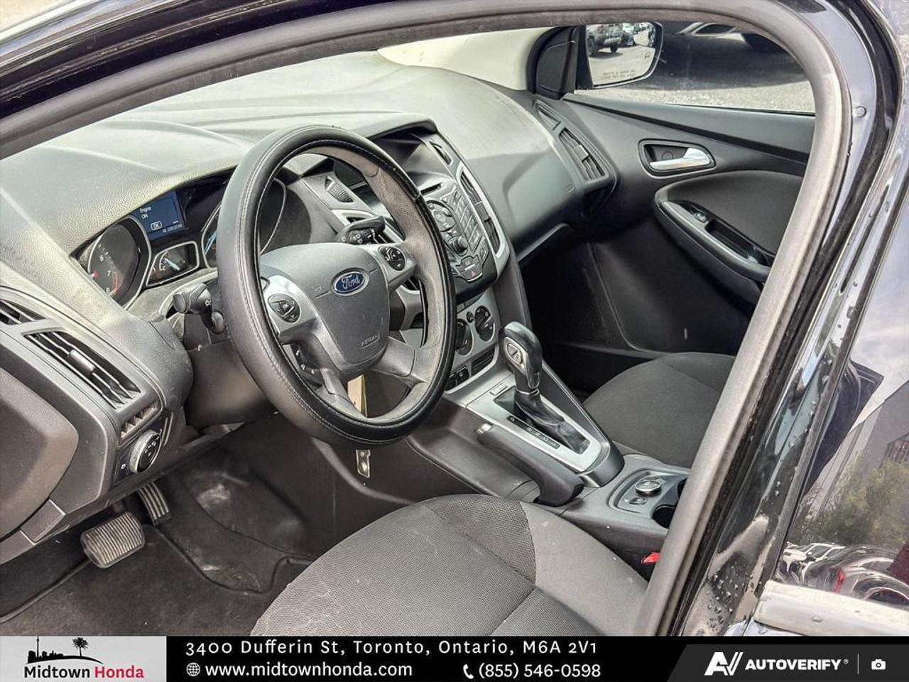 2014 Ford Focus 4DR SDN SE Photo