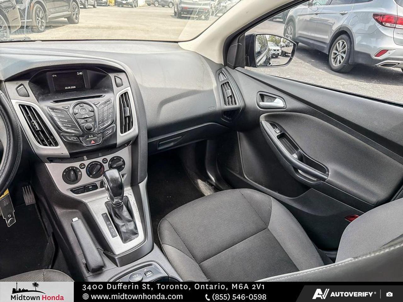 2014 Ford Focus 4DR SDN SE Photo