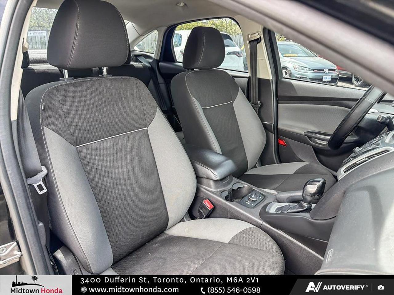 2014 Ford Focus 4DR SDN SE Photo