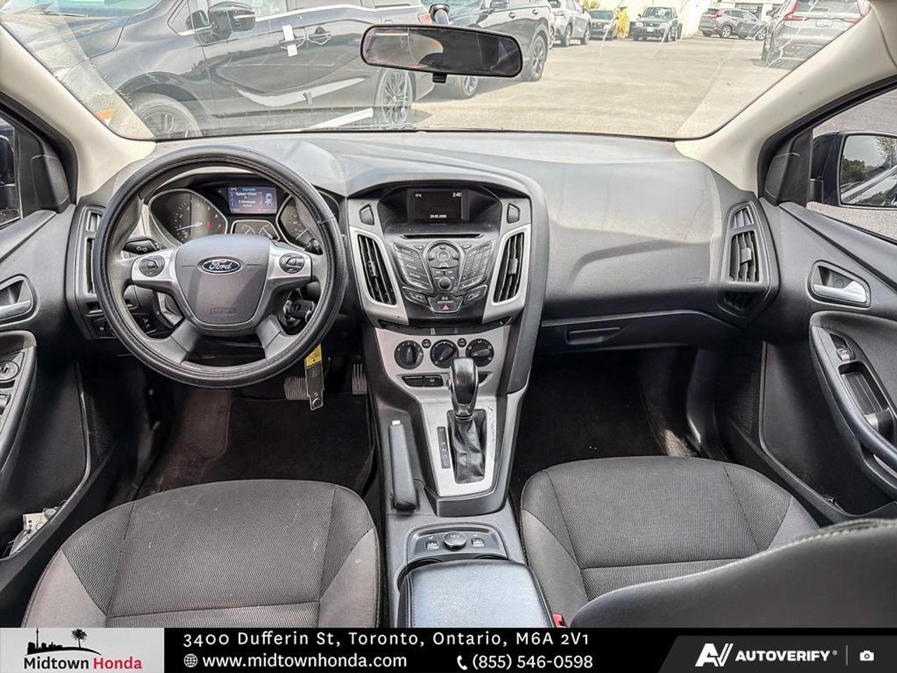 2014 Ford Focus 4DR SDN SE Photo