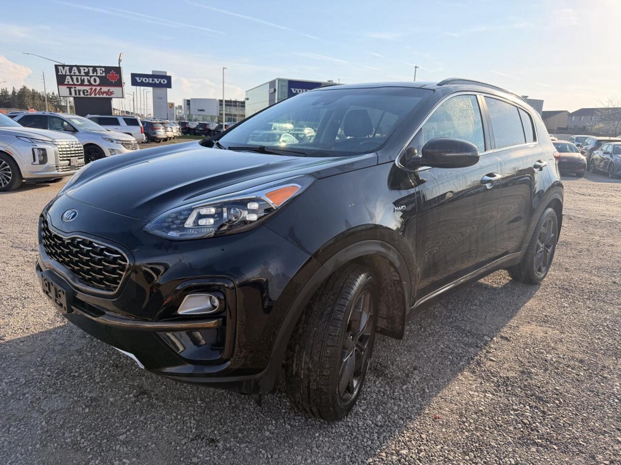 2021 Kia Sportage EX   LEATHER   SUNROOF   CAMERA   HTD SEATS Photo2